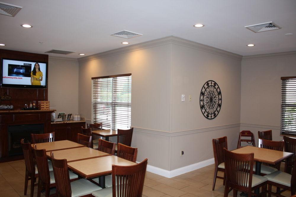 Country Inn & Suites By Radisson, Tampa Airport North, Fl West Chase Exterior foto