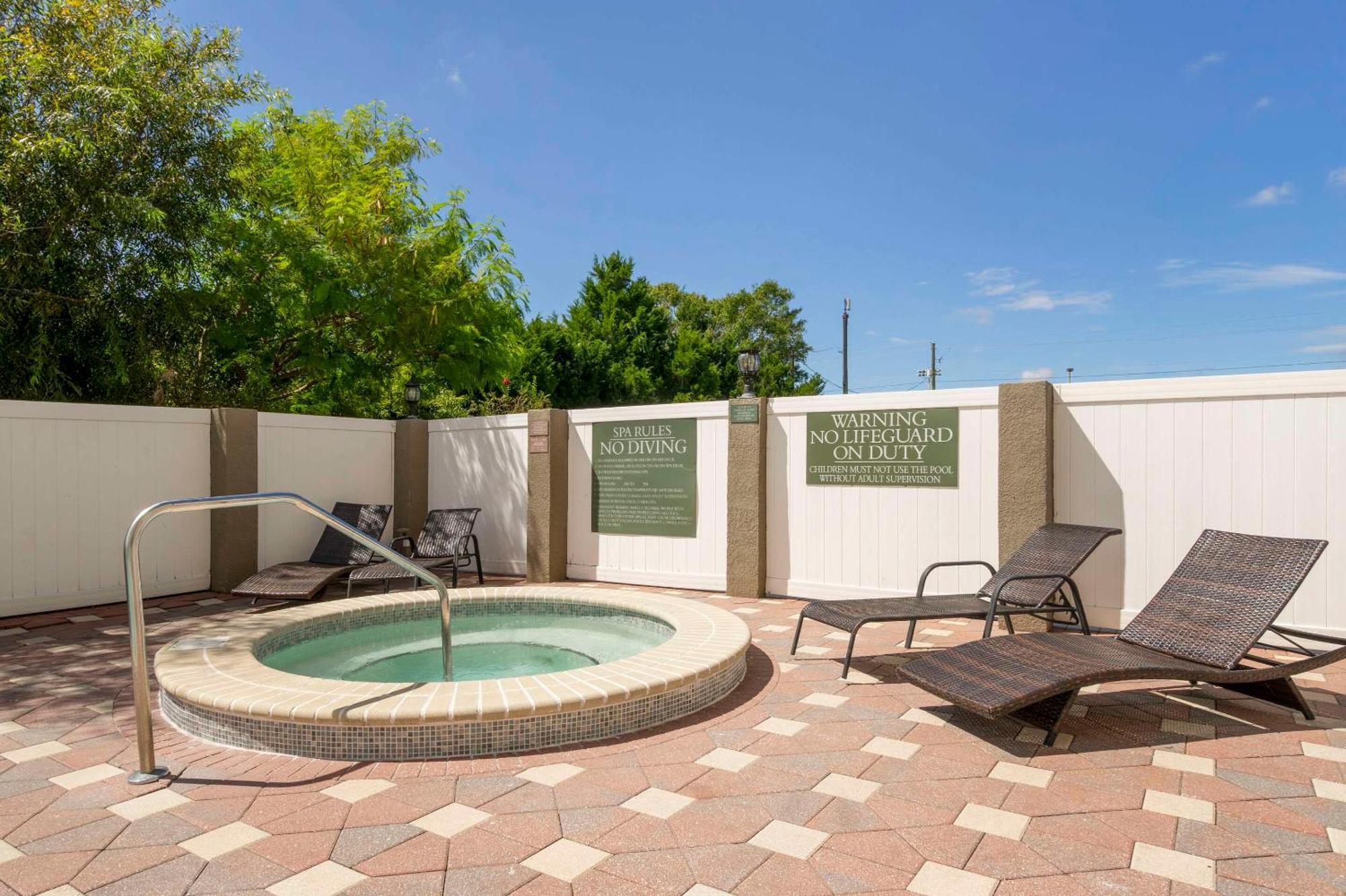 Country Inn & Suites By Radisson, Tampa Airport North, Fl West Chase Exterior foto