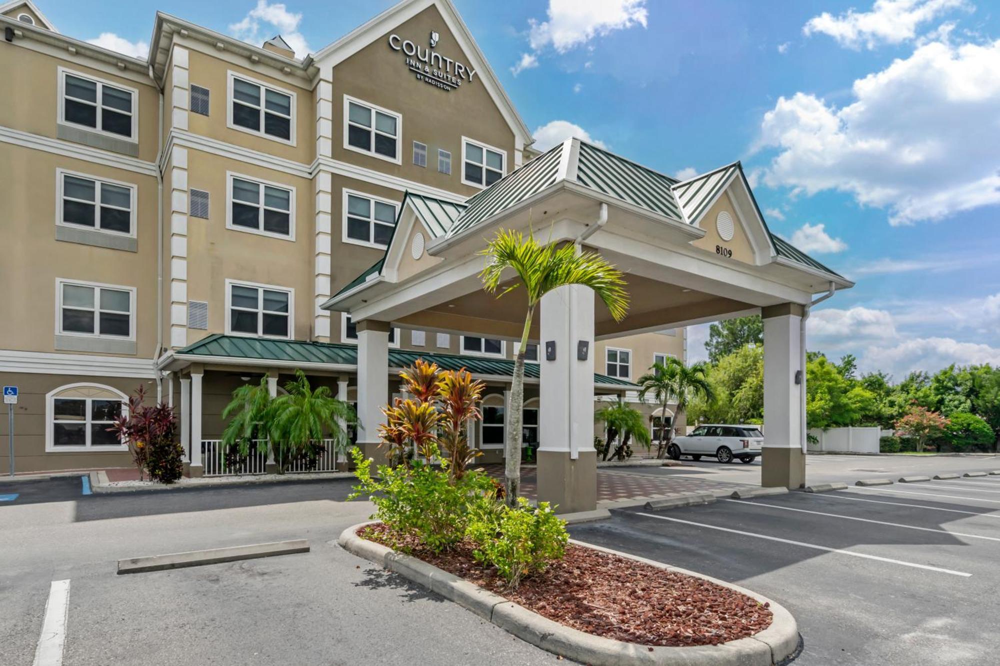 Country Inn & Suites By Radisson, Tampa Airport North, Fl West Chase Exterior foto